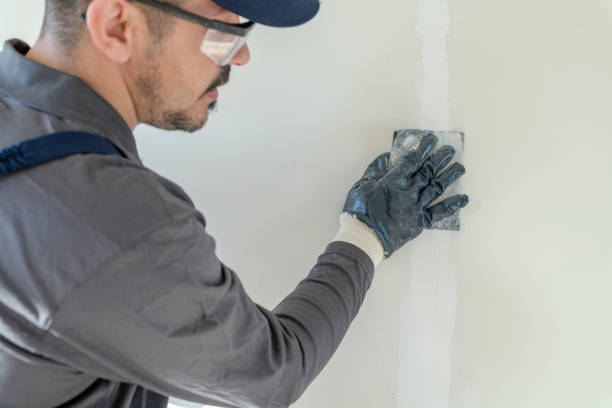 Garage Floor Epoxy Painting in Forest Meadows, CA